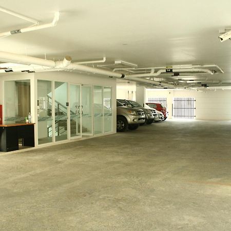 The Baycliff Residences Patong Экстерьер фото